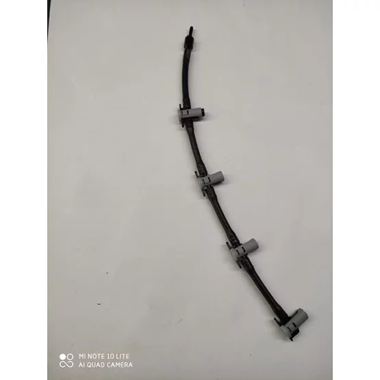 03L130235S Passat 03L130235s Enjektör Geri Dönüş Borusu S
